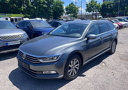 VW Passat Variant Volkswagen 2.0TDI DSG Highline/Virtual/Leder