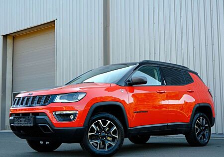Jeep Compass Trailhawk 2,0 M-Jet 4WD/Aut./ACC/AHK