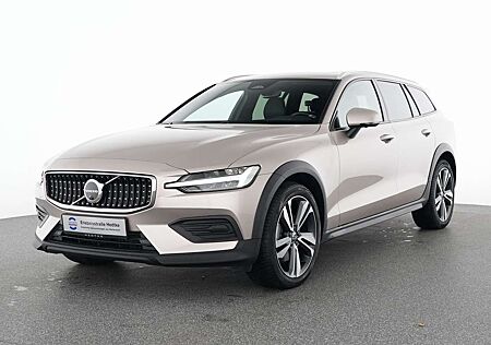 Volvo V60 CC B4 Diesel AWD Plus 19"+AHK+PANO+STANDHZG