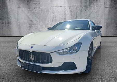 Maserati Ghibli 3.0 V6 RWD 2 HAND