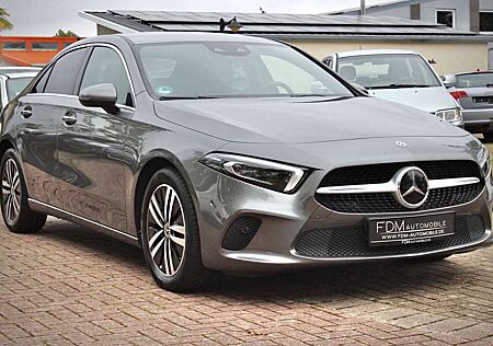 Mercedes-Benz A 200 A200*LIMO*360KAM*PDC*MBUX*DISTRONIC