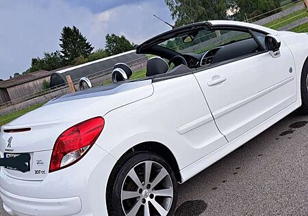 Peugeot 207 CC 120 VTi Roland Garros