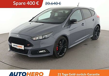 Ford Focus 2.0 EcoBoost ST*PDC*SHZ*KLIMA*XENON*GARANTIE*