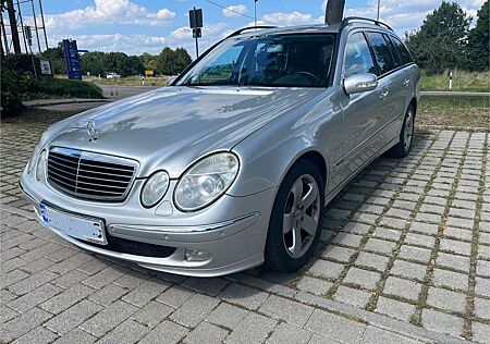 Mercedes-Benz E 450 E 500 T - V8 - Tüv 11-26-