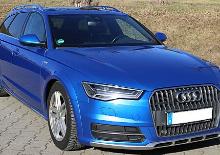 Audi A6 Allroad 320PS Diesel EU6, Matrix Scheinwerfer, Head-Up Display, Panoramadach, Bose Soundsystem, AHK, 8-fach bereift