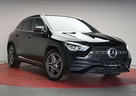 Mercedes-Benz GLA 200 7G-DCT AMG Navi/Temp/Kamera/Lane/LED