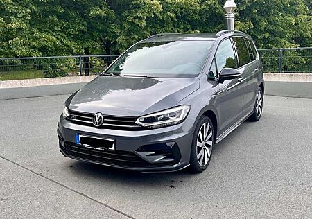 VW Touran Volkswagen Highline 2,0 TDI / DSG, R-Line, AHK, Start-Stopp