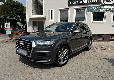 Audi Q7 3.0 TDI quattro tiptronic