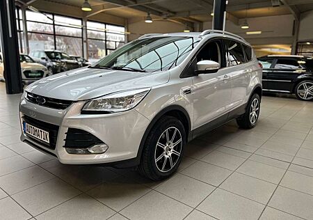 Ford Kuga Titanium Automatik*AHK *Klima Navi uvm.