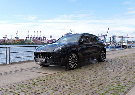 Maserati Grecale Modena Panorama Schiebedach Klima Paket Plus