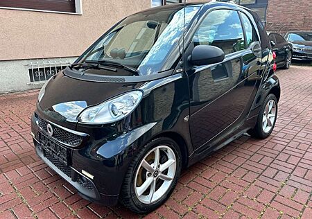 Smart ForTwo coupe Micro Hybrid Drive AUT+NAVI+TEILLED