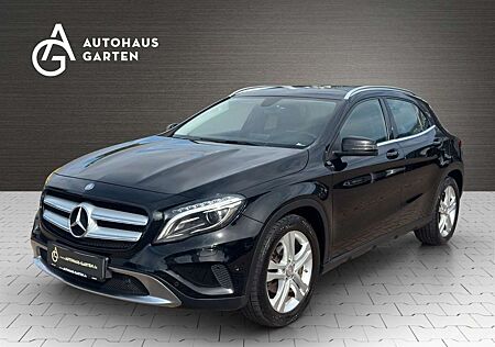 Mercedes-Benz GLA 200 Xenon Navi Teilleder SHZ PDC