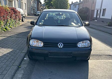 VW Golf Volkswagen 1.9 TDI Comfortline