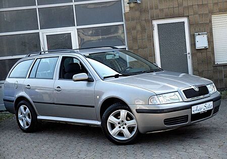 Skoda Octavia Combi Tour Klima-AHK - SHZ - Scheckheft