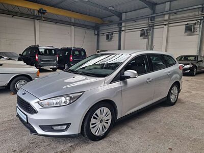 Ford Focus Turnier 2.0 TDCi Business"1.Hand"Navi"AHK...