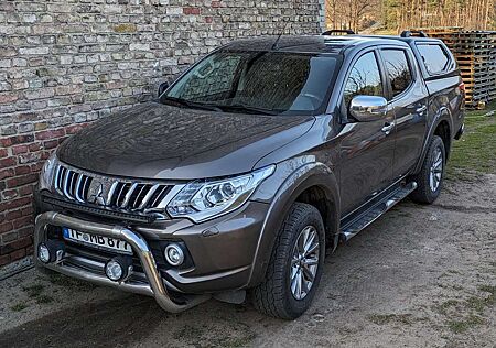 Mitsubishi L200 Pick Up 4x4 Autm. DPF Plus Double Cab