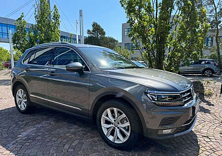 VW Tiguan Volkswagen Highline 4Motion LED PANO VIRTUAL