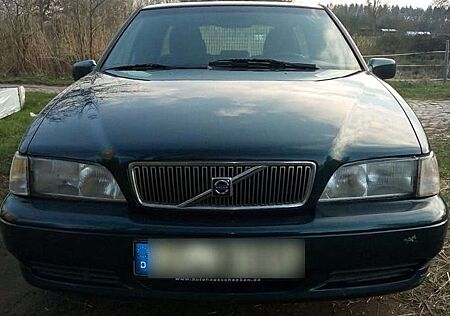 Volvo V70 +2.5