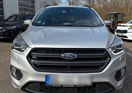 Ford Kuga 1.5 EcoBoost 4x4 Aut. ST-Line