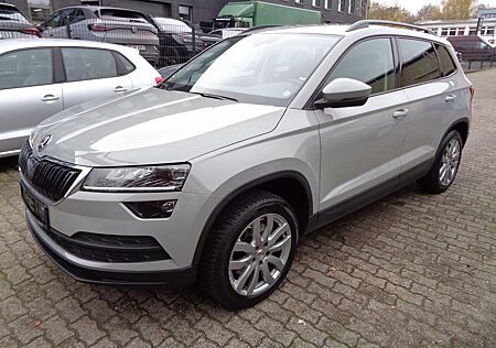 Skoda Karoq 1.5 TSI Style, Klimatr., PDC, Tempomat