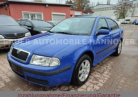 Skoda Octavia Lim. Tour 1.6 mpi/ TÜV NEU