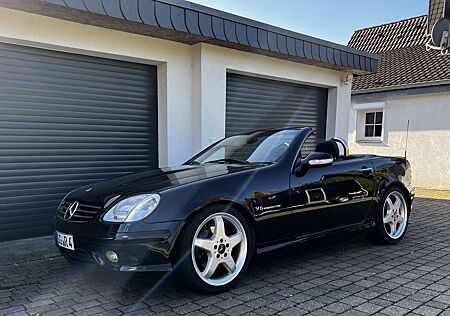 Mercedes-Benz SLK 320 AMG Paket