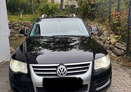 VW Touareg Volkswagen 3.0 V6 TDI DPF Aut. Individual