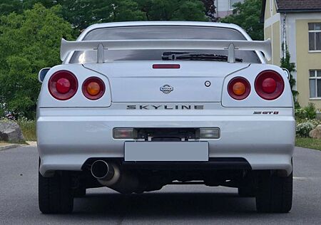 Nissan Skyline GT-T Coupé