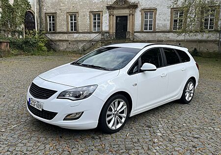 Opel Astra 1.4 Turbo Sports Tourer 150 Jahre