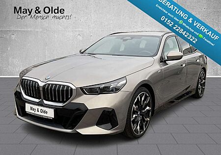 BMW 520 i Touring Aut M Sport 21'' Navi AHK RFK ACC