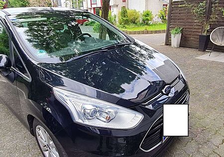 Ford B-Max 1.0 EcoBoost Titanium