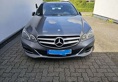 Mercedes-Benz E 250 T BlueTEC 9G-TRONIC Edition E