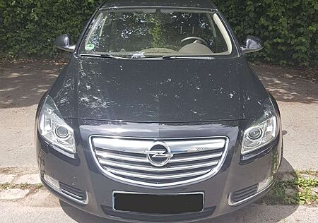 Opel Insignia 2.0 Turbo Sports Tourer 4x4 Edition