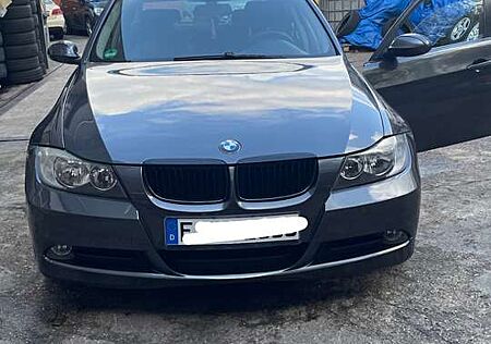 BMW 318i 318