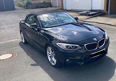 BMW 220d 220 Cabrio Aut.M Sport
