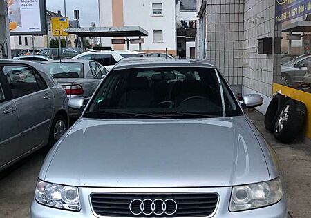 Audi A3 1.8 T Ambition