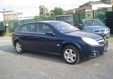 Opel Signum 1.8