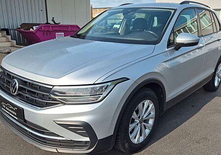 VW Tiguan Volkswagen Life APP SHZ LED Klima Kamera ACC