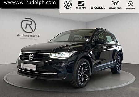 VW Tiguan Volkswagen 2.0 TDI 4Motion DSG Life / Navi LED RFK