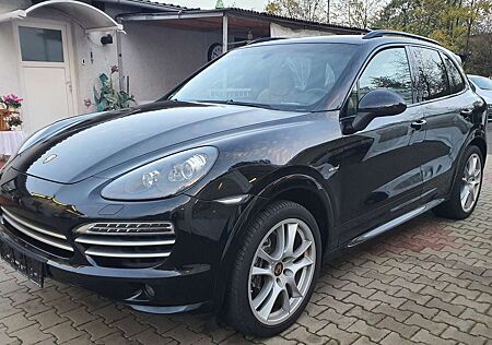 Porsche Cayenne Diesel Platinum Edition/Panorama