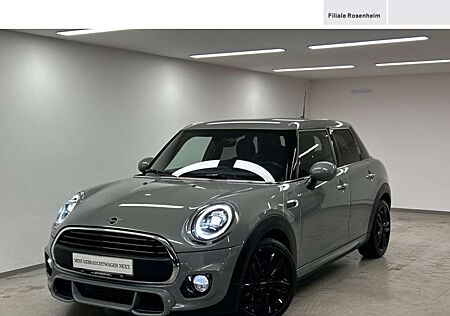 Mini ONE 5-Türer JCW Trim LED Navi Tempomat BT Klimaaut. Sh