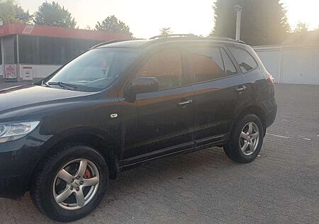 Hyundai Santa Fe 2.7 V6 2WD GLS