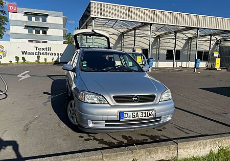 Opel Astra 1.6 Caravan Selection