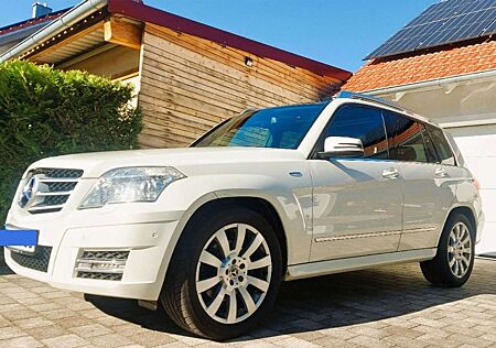 Mercedes-Benz GLK 220 GLK-Klasse CDI DPF 4Matic BlueEFFICIENCY 7G-TRONIC