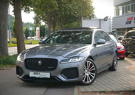 Jaguar XF R-Dynamic SE AWD / Pano./ HUD / 360° / 1.HD /