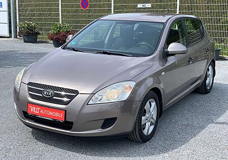 Kia Cee'd Ceed / /KLIMAANLAGE/ABS/ZV/ALUFELGEN/WiRä/EURO4/TÜV