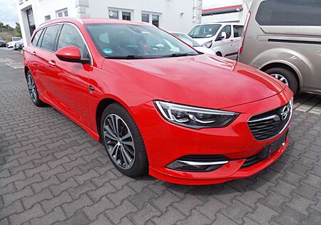 Opel Insignia Business Innovation 4x4 OPC Line