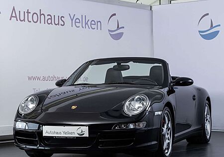 Porsche 911 Carrera 4 S *PCM*SPORT-CHRONO-PLUS*SHZ