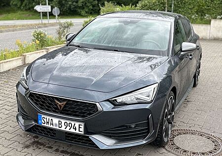 Cupra Leon VZ e-Hybrid/1.Hd/Garantie/Service/Leder/Winterr.