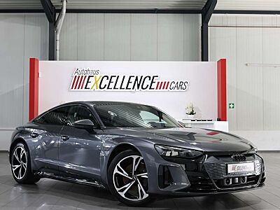 Audi e-tron GT QUATTRO / DAYTONA + BLACK / PANORAMA /